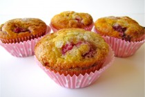 Aszaltgyümölcsös muffin